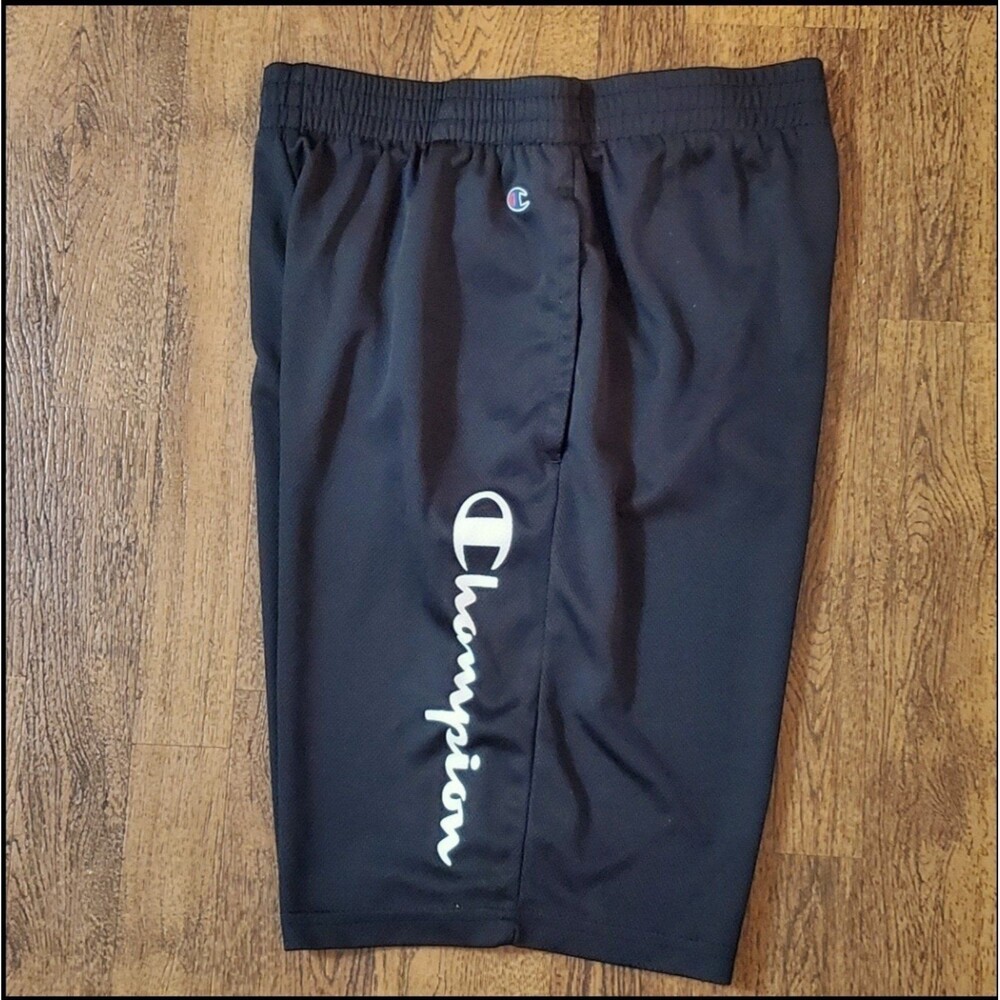 Champion Black Youth Sz 18/20 Large Logo Shorts